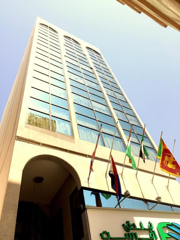 Everest International Hotel Dubai Eksteriør bilde